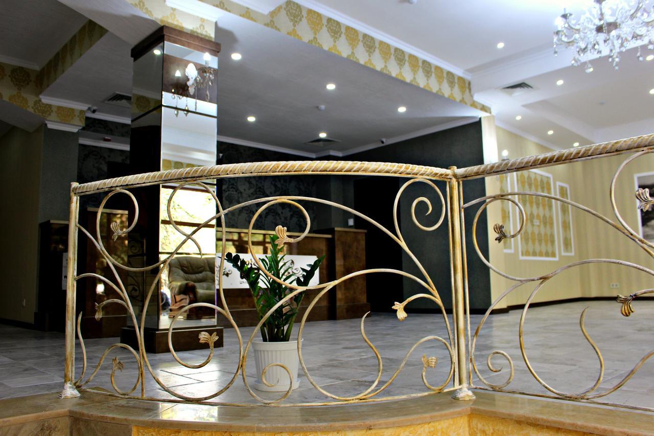 Hotel King David Kutaissi Exterior foto